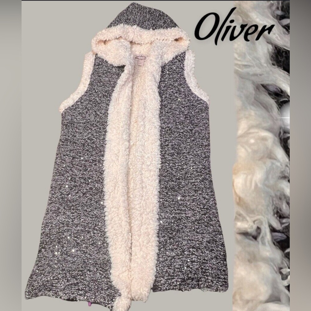 Oliver women Sherpa hooded vest with sparkles